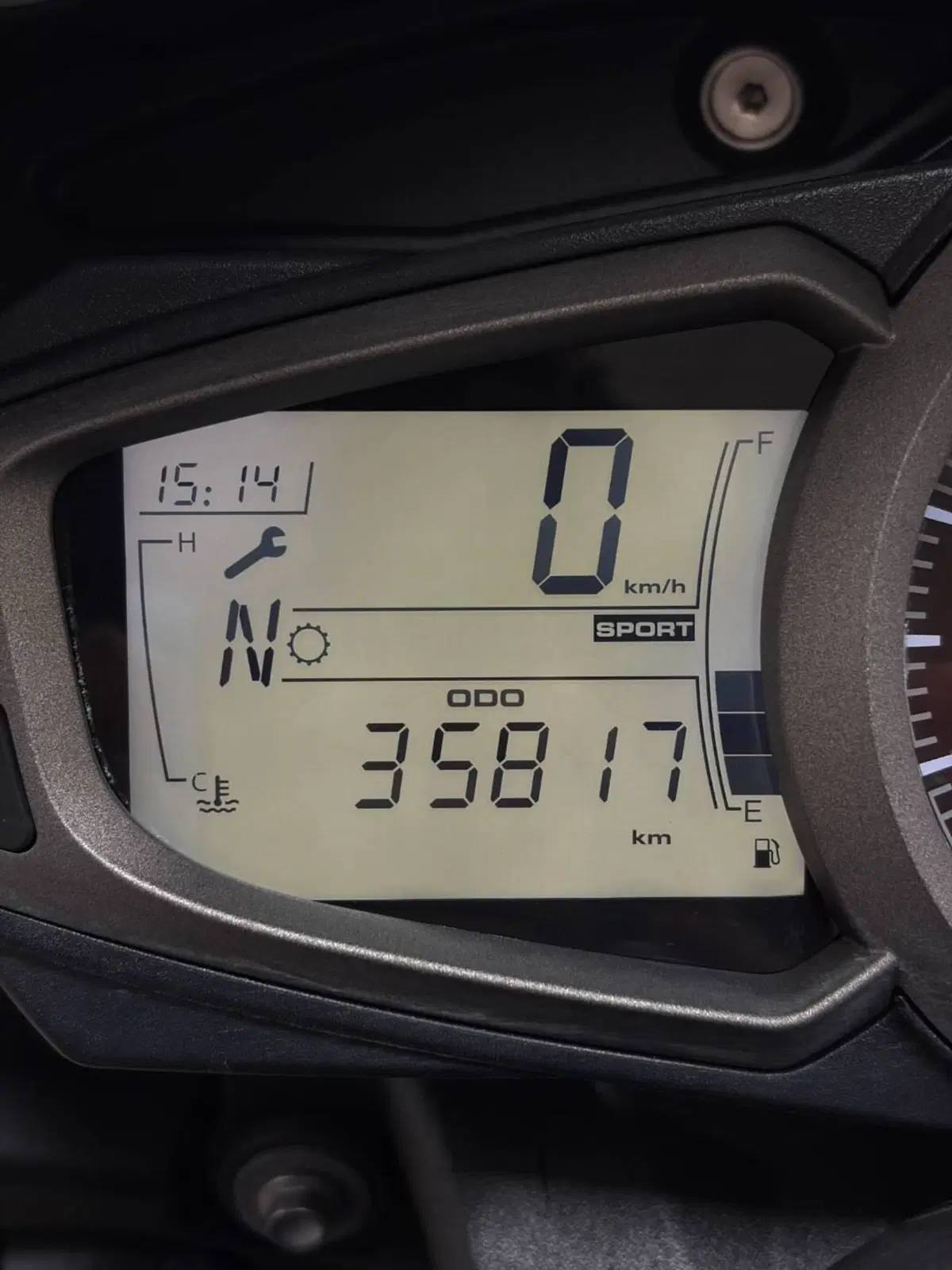 Triumph Speed Triple 1050 S ABS (2016 - 17) (3)