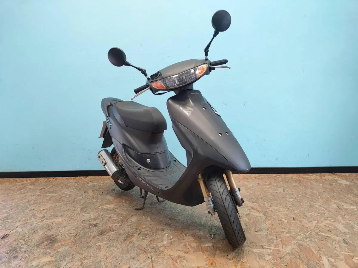 Honda Dio ZX 50 2T (2)
