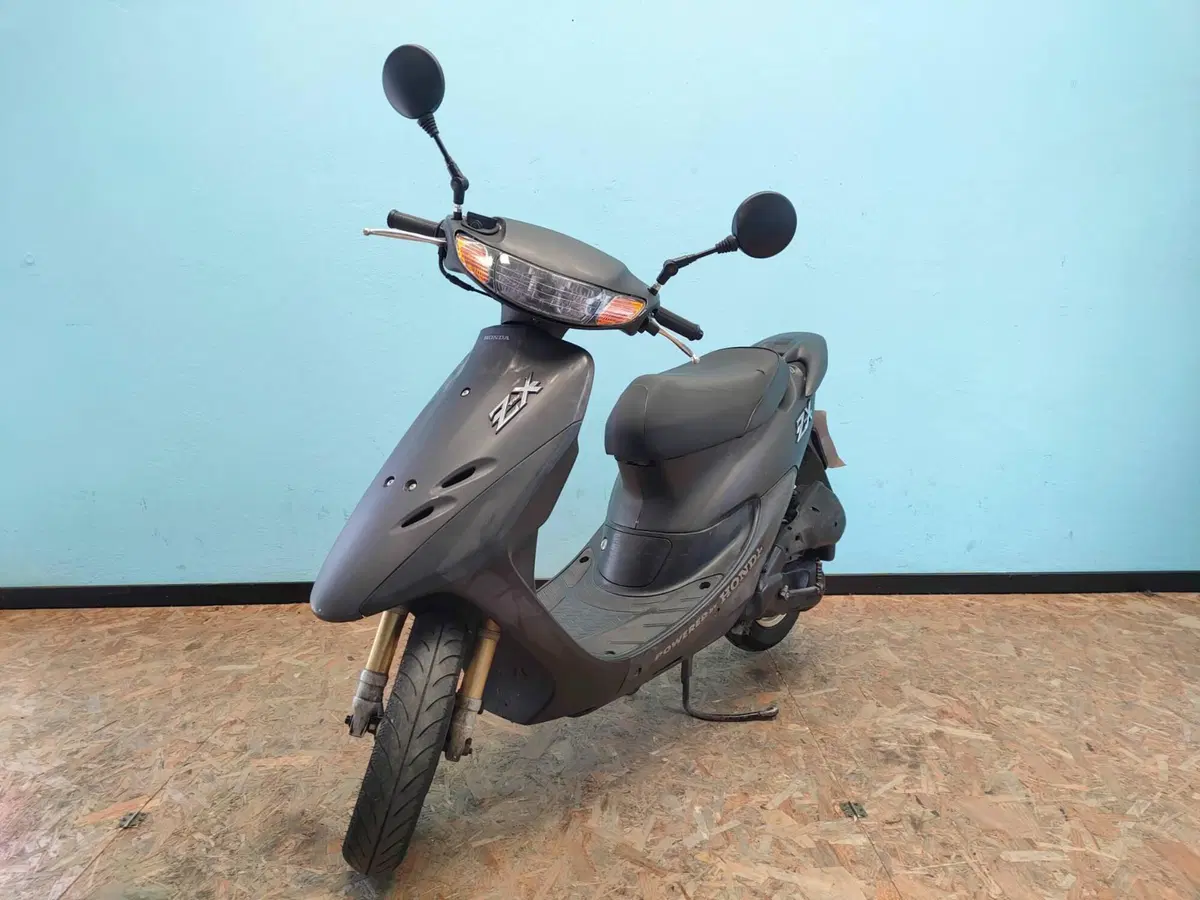 Honda Dio ZX 50 2T (3)