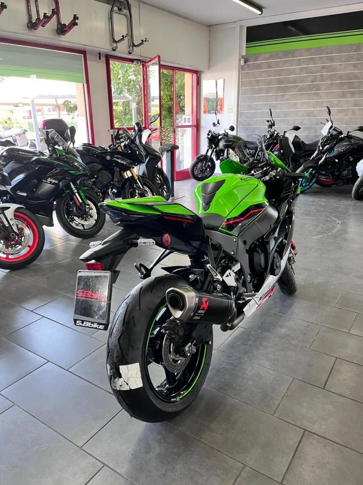 Kawasaki Ninja 1000 ZX-10R (2021 - 25) (5)