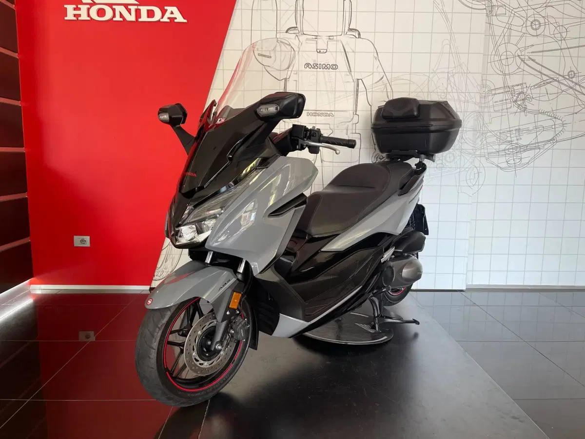 Honda Forza 300 Limited Edition ABS (2020) (5)
