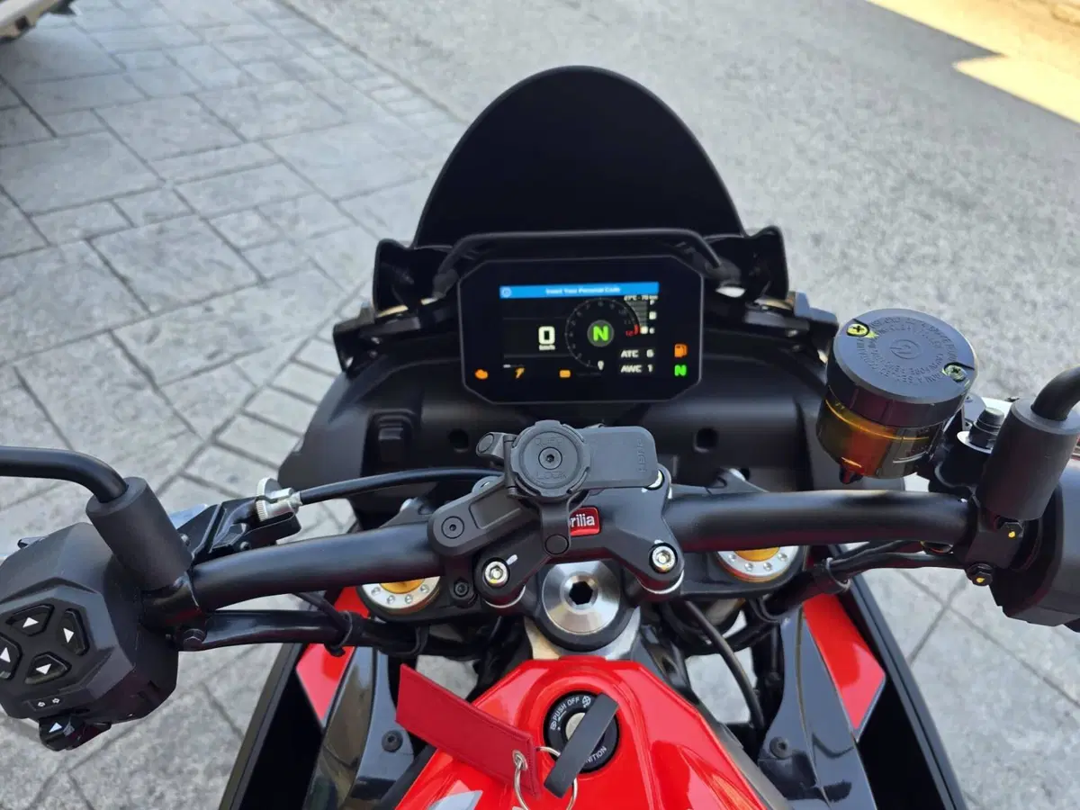 Aprilia Tuono 660 Factory (2025 - 26) (7)