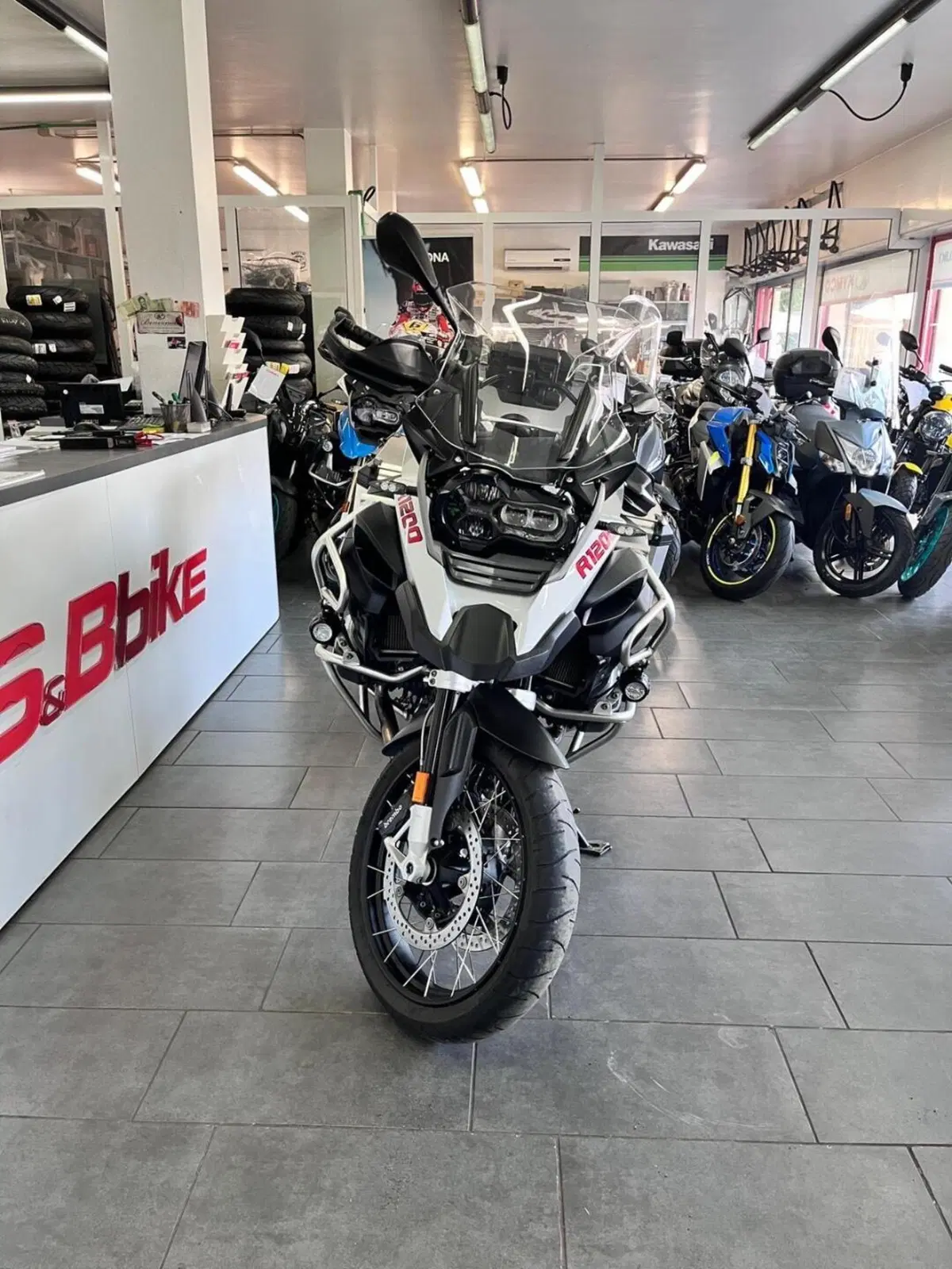 Bmw R 1200 GS Adventure (2017 - 18) (3)