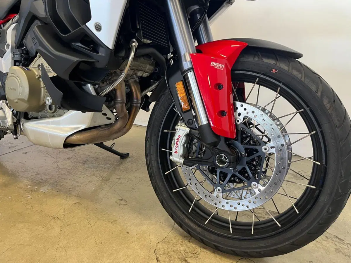 Ducati Multistrada V4 S (2021 - 24) (4)