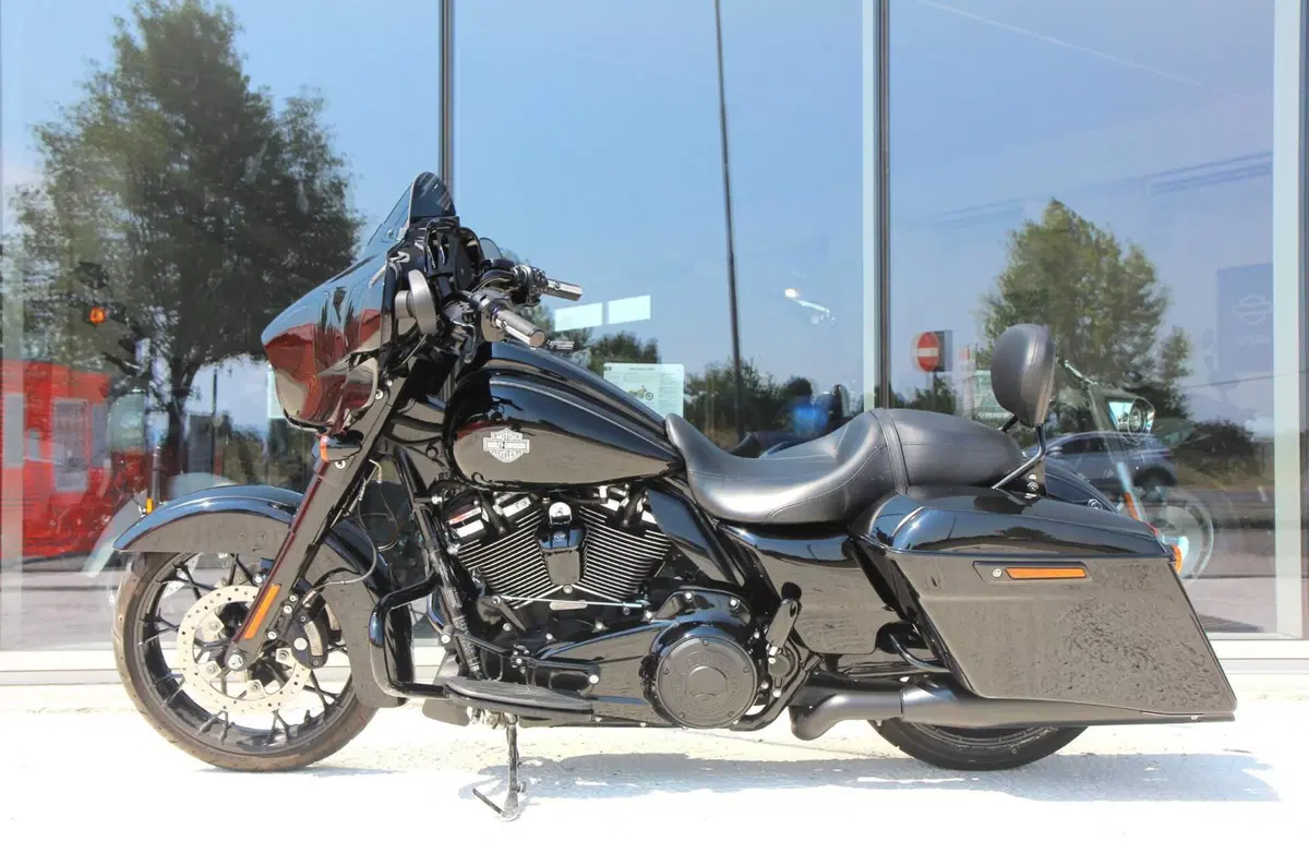 Harley-Davidson Street Glide Special (2021 - 23) (4)