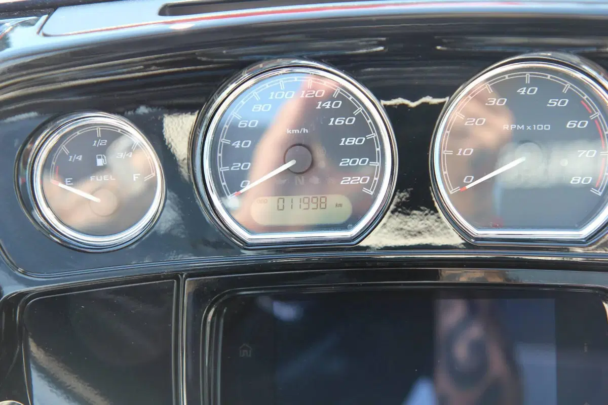 Harley-Davidson Street Glide Special (2021 - 23) (17)