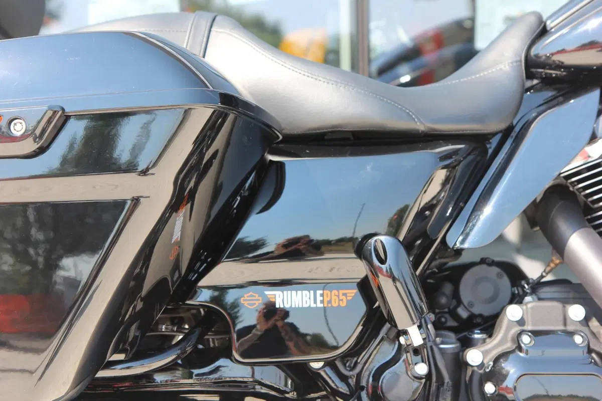 Harley-Davidson Street Glide Special (2021 - 23) (13)