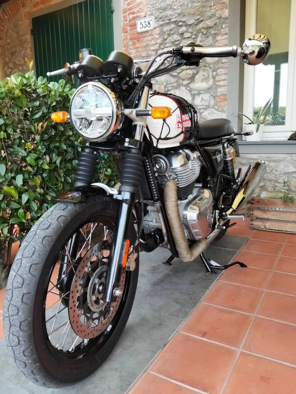 Royal Enfield Interceptor 650 (2021 - 26) (6)
