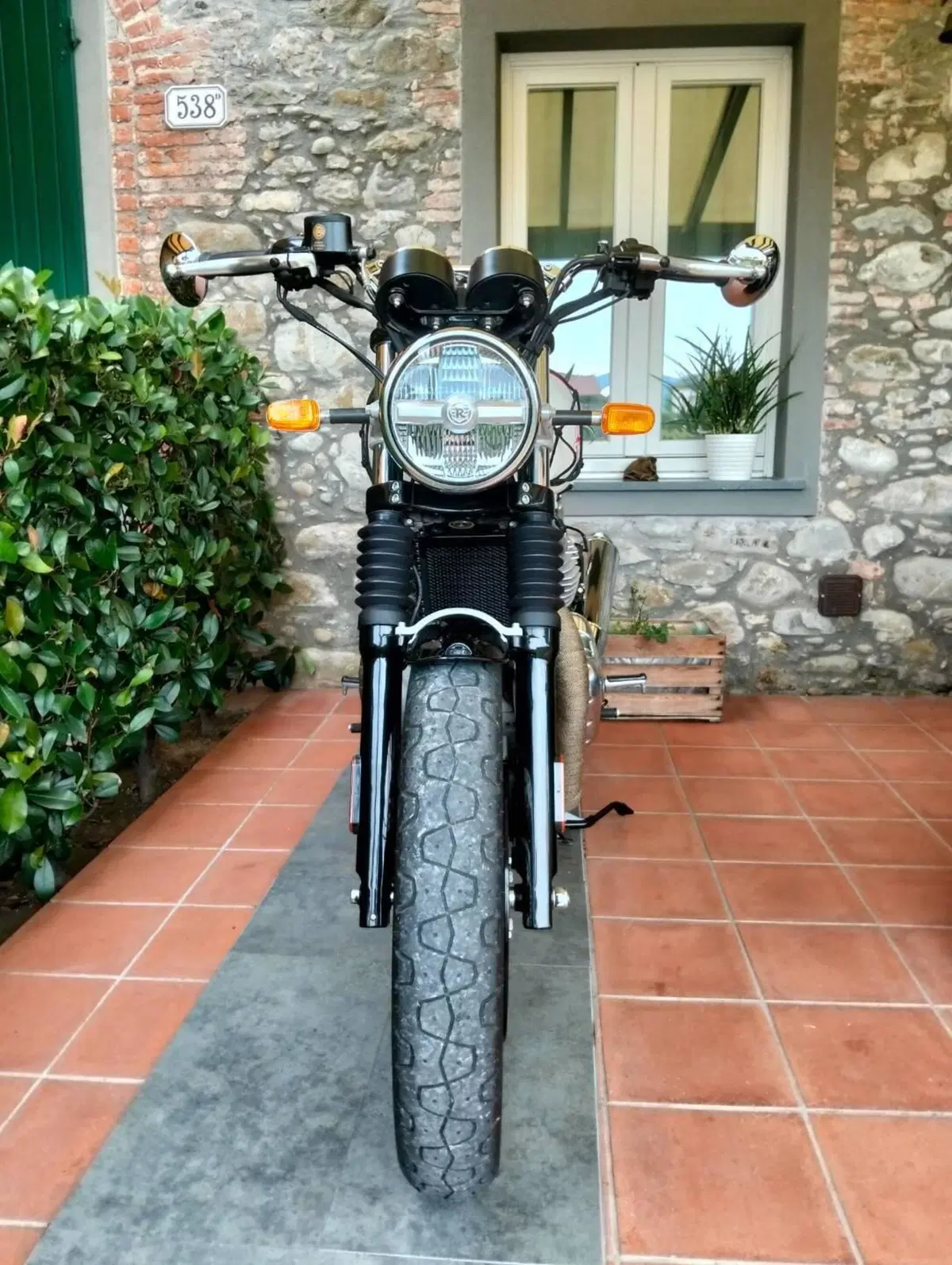 Royal Enfield Interceptor 650 (2021 - 26) (7)