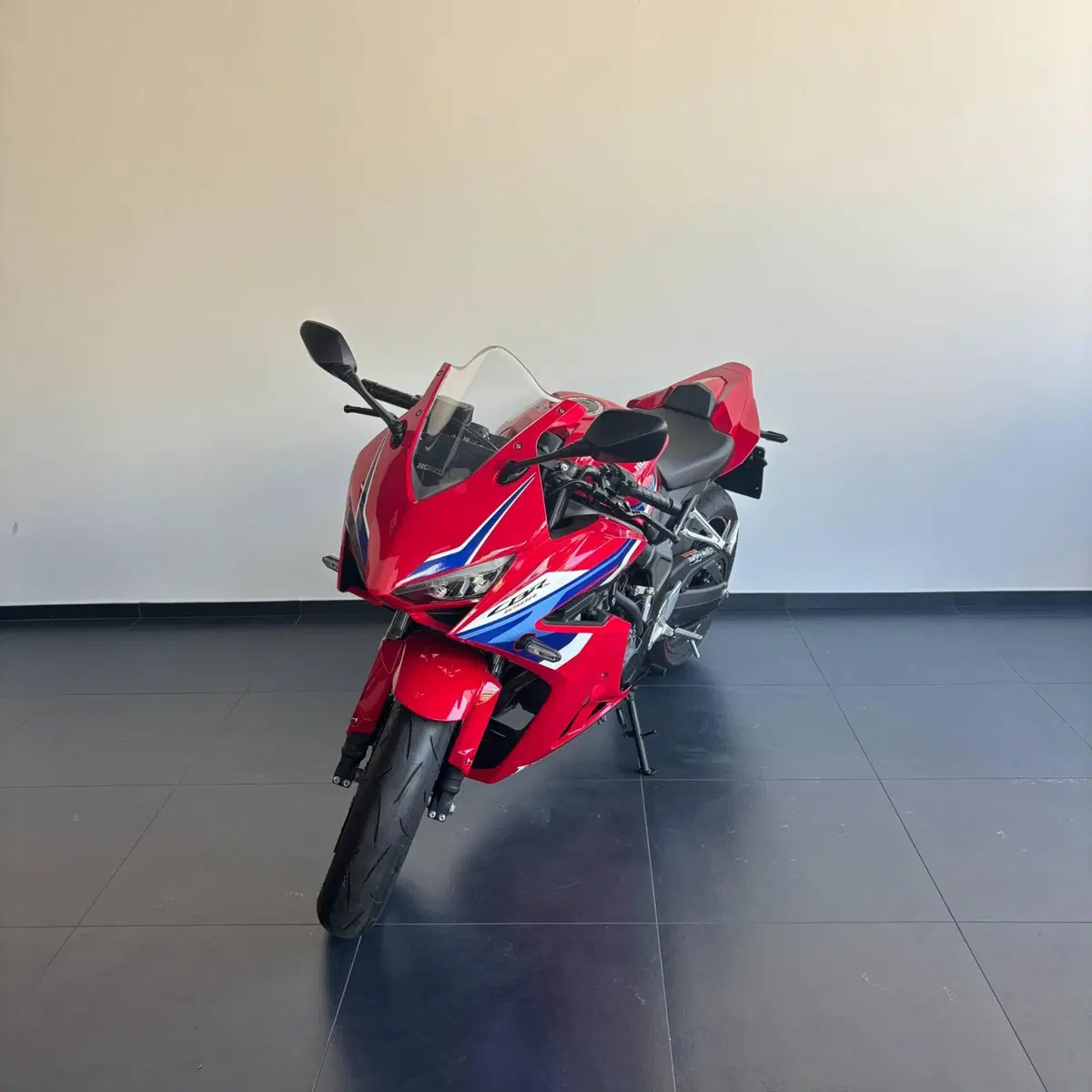 Honda CBR 650 R (2024 - 26) (3)