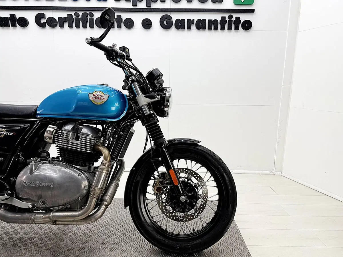 Royal Enfield Interceptor 650 (2021 - 26) (8)