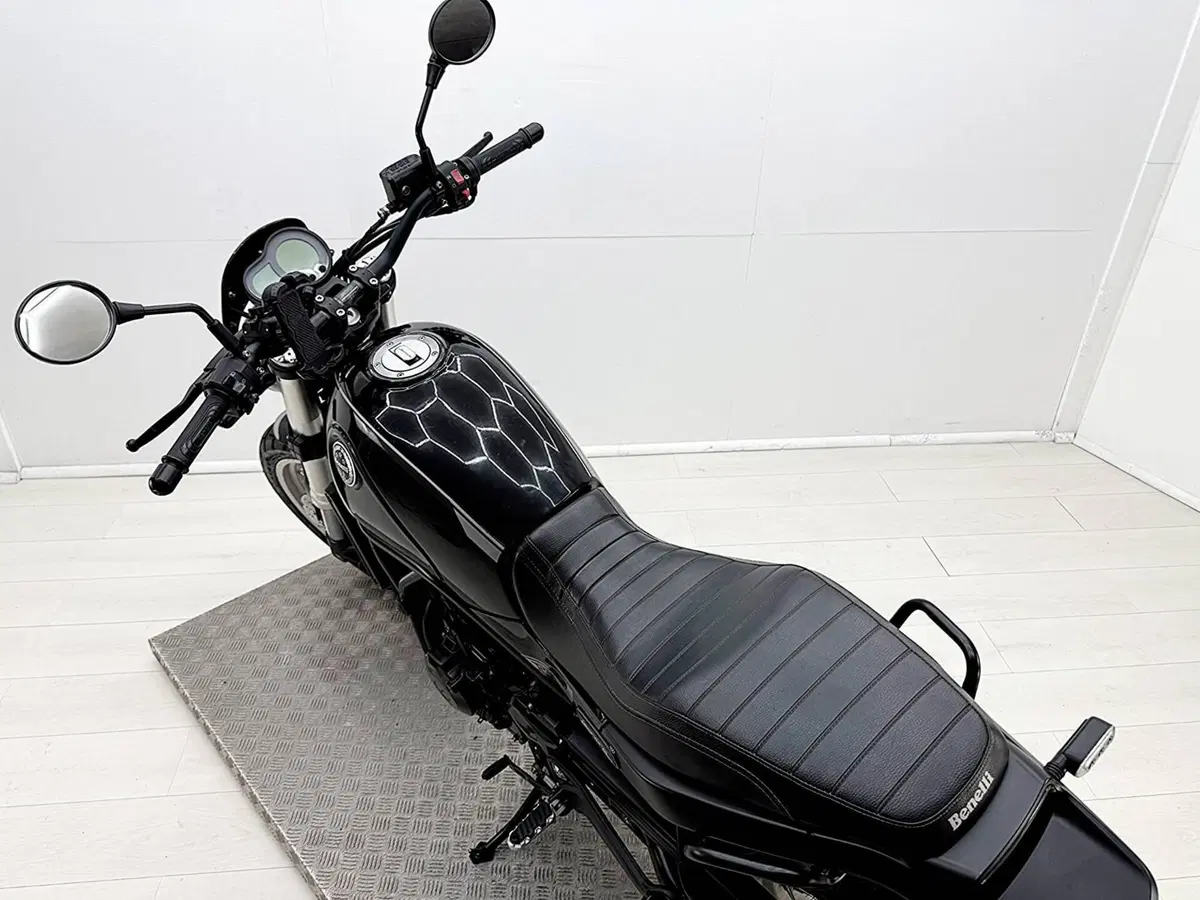Benelli Leoncino 500 Trail (2021 - 26) (18)