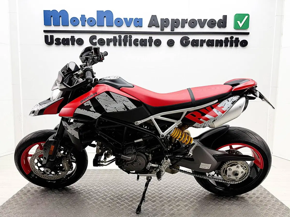 Ducati Hypermotard 950 RVE (2022 - 25) (2)