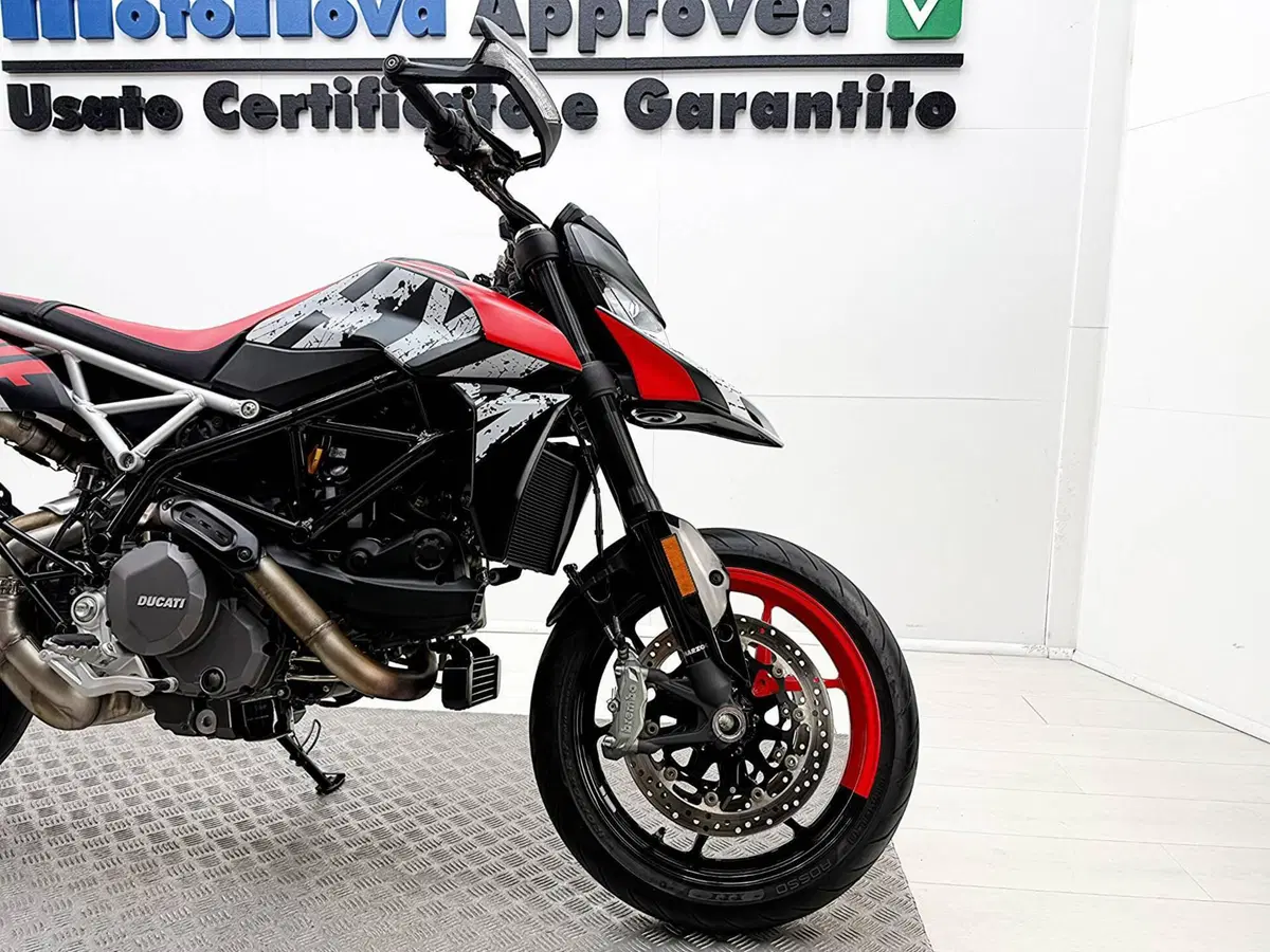 Ducati Hypermotard 950 RVE (2022 - 25) (9)