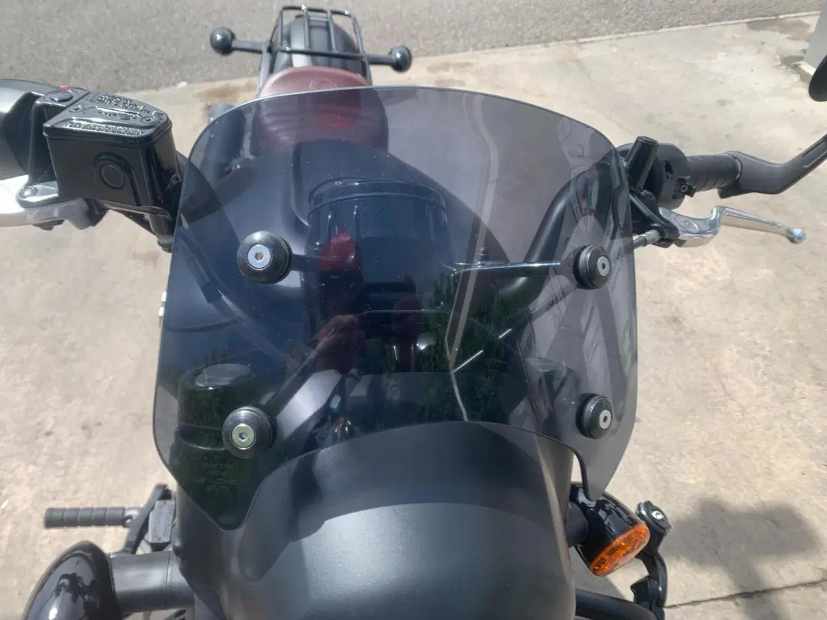 Indian Scout 1133 Bobber Twenty (2021 - 25) (6)