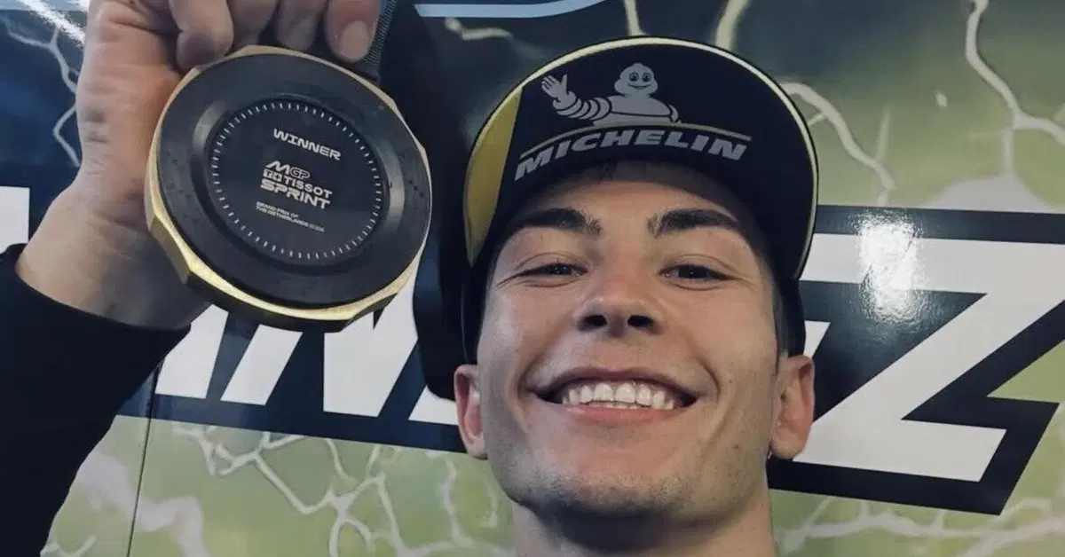 MotoGP 2026. GP d'Olanda ad Assen. Raul Fernandez, seconda vittoria Sprint della stagione: "Oggi ci siamo divertiti. Dico grazie a Davide Brivio, mi ha aiutato tanto"