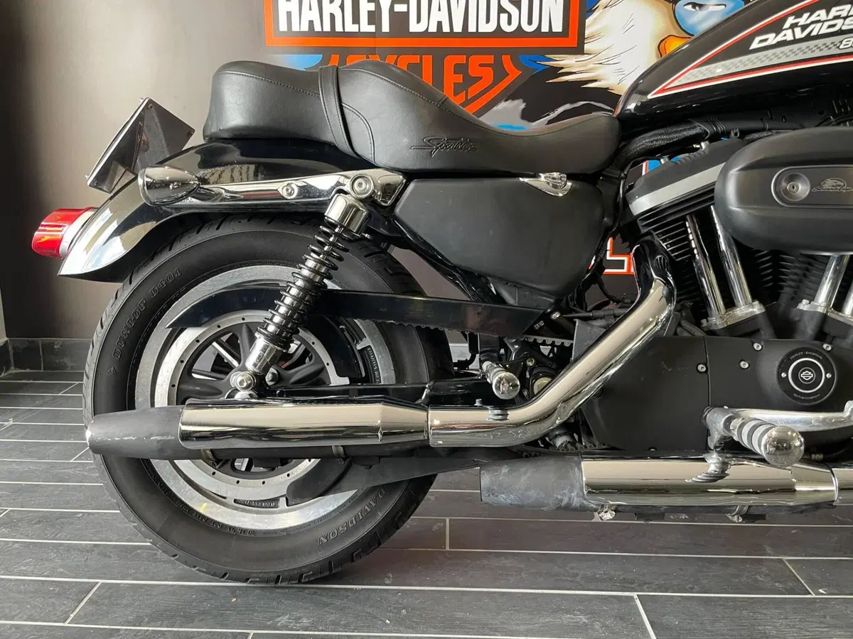 Harley-Davidson 883 R (2006 - 07) - XL 883R (7)
