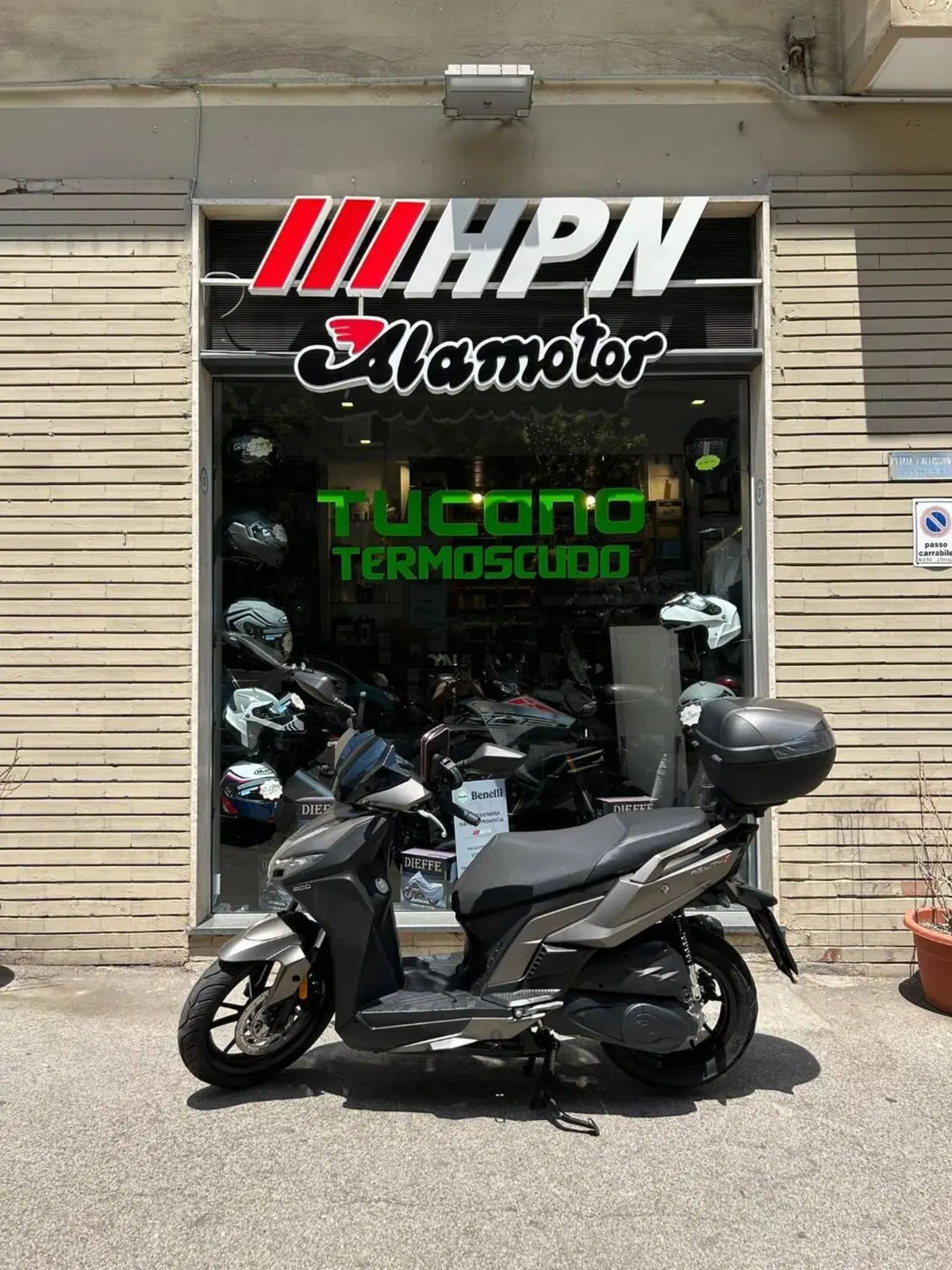 Kymco Agility 200i R16 + (2021 - 25) (2)