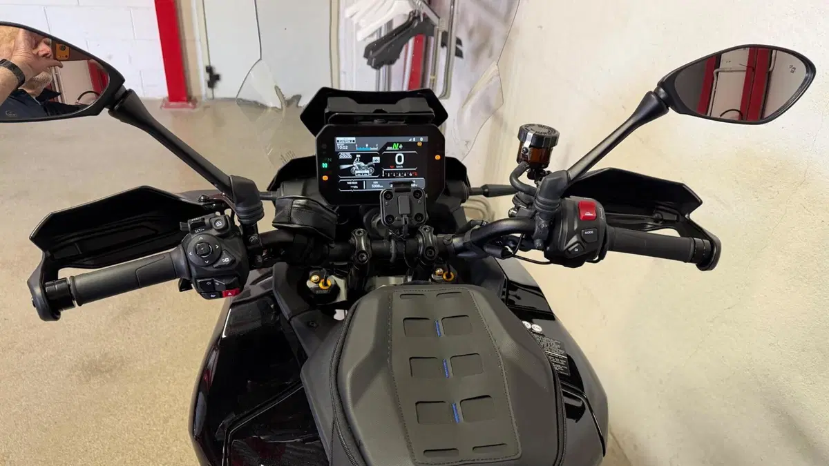 Yamaha Tracer 9 GT+ Y-AMT (2025 - 26) (6)