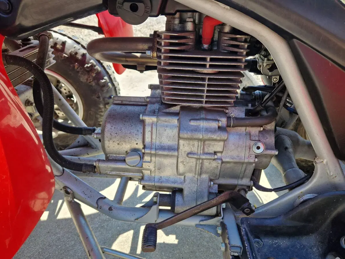 HM CRE 250 F (2003 - 04)  (8)