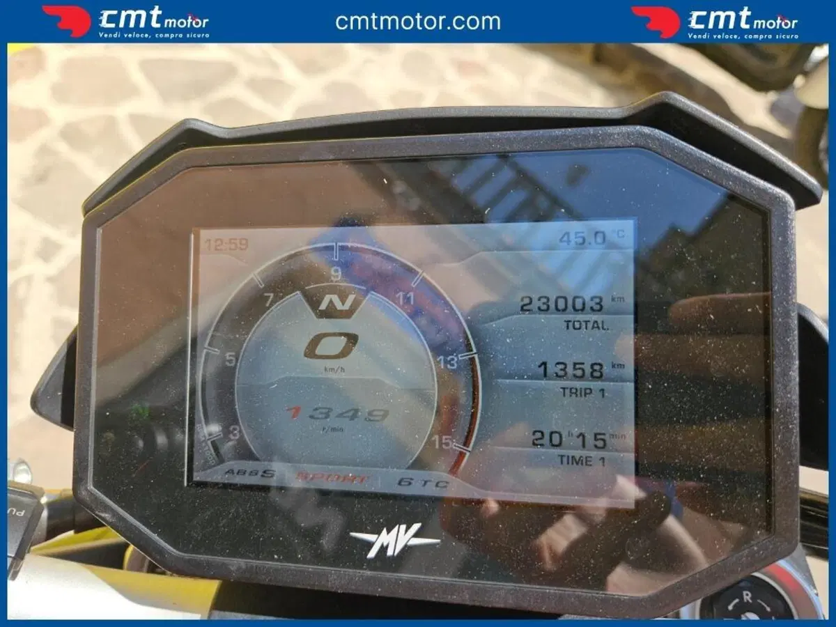 MV Agusta Brutale 800 R (2023 - 25) (5)