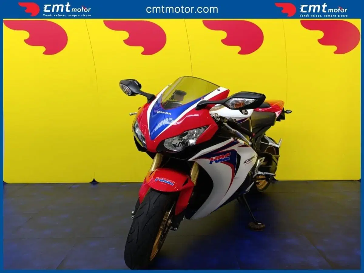 Honda CBR 1000 RR Fireblade (2008 - 11) (2)