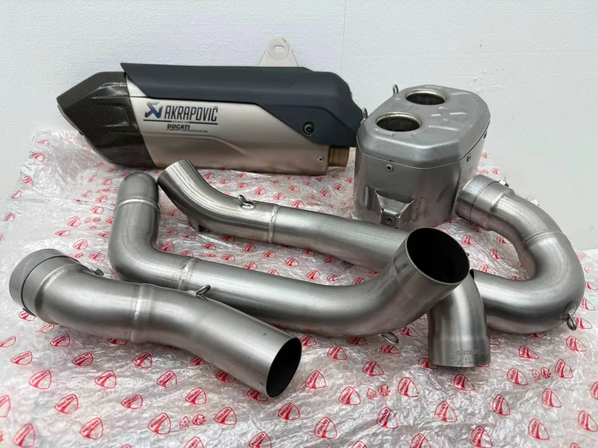 Ducati Multistrada V4 S (2021 - 24) (2)