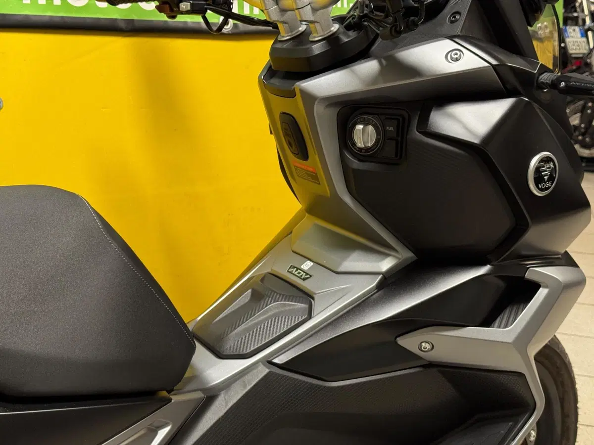 Voge Sfida SR1 ADV (2023 - 26) (9)