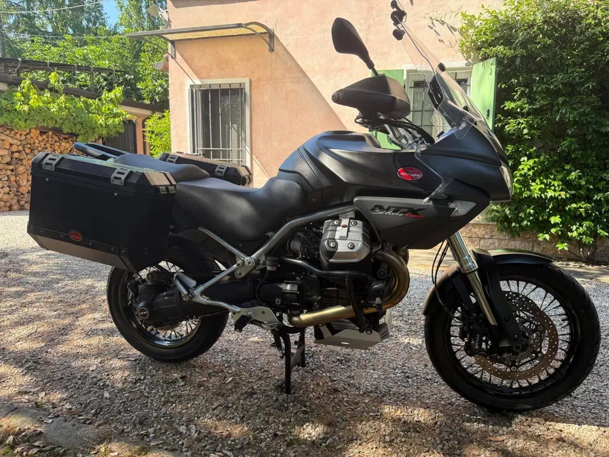 Moto Guzzi Stelvio 1200 NTX (2011 - 16) (2)