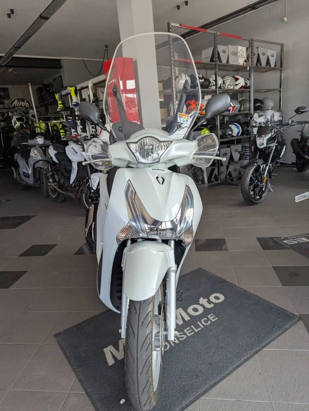 Honda SH 125 i ABS (2013 - 17) (5)