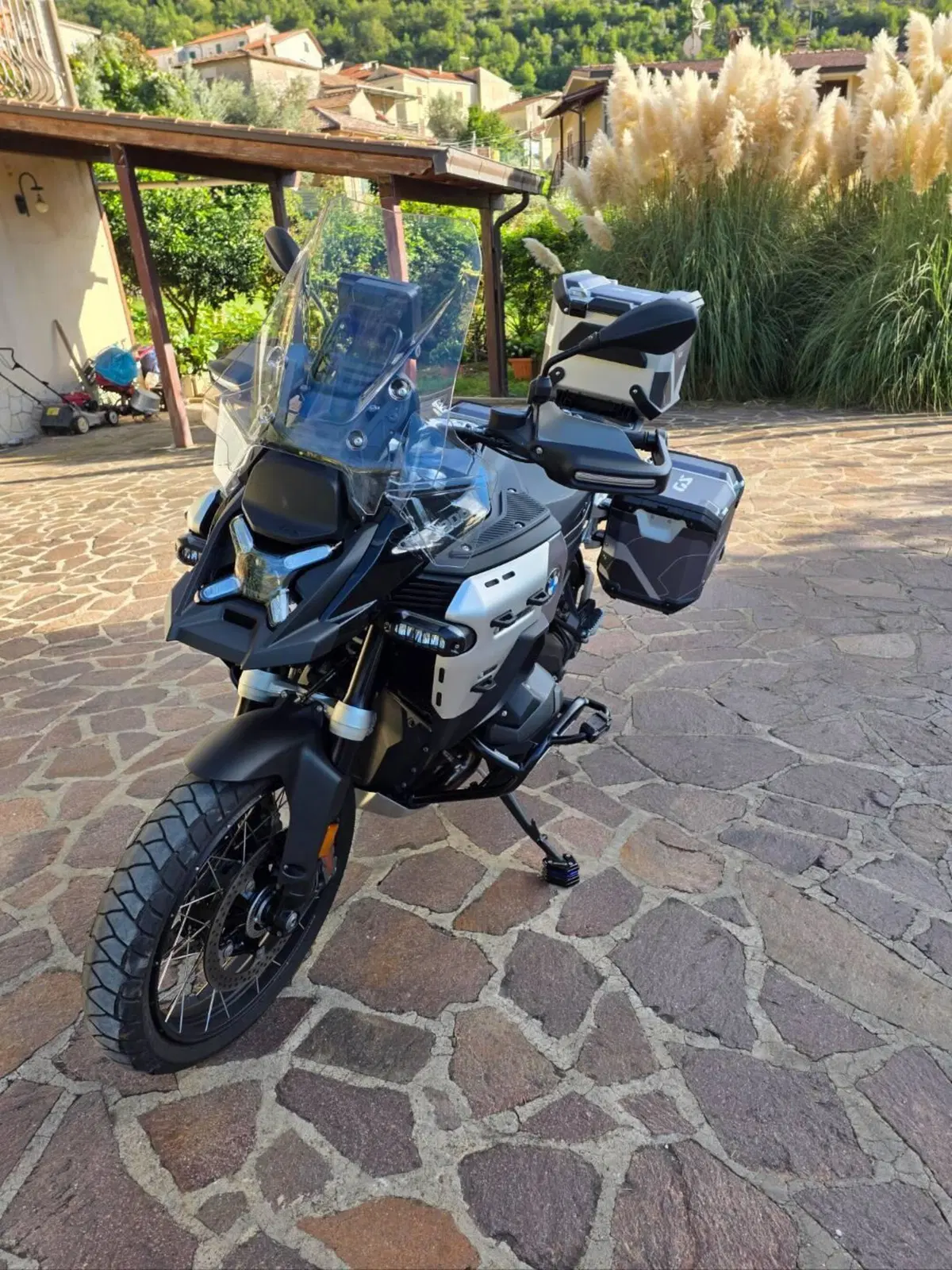 Bmw R 1300 GS Adventure Triple Black (2025 - 26) (4)