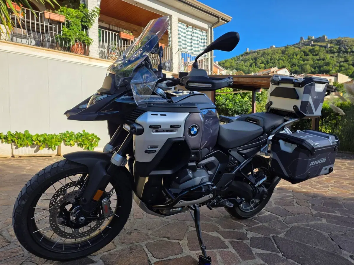 Bmw R 1300 GS Adventure Triple Black (2025 - 26) (8)