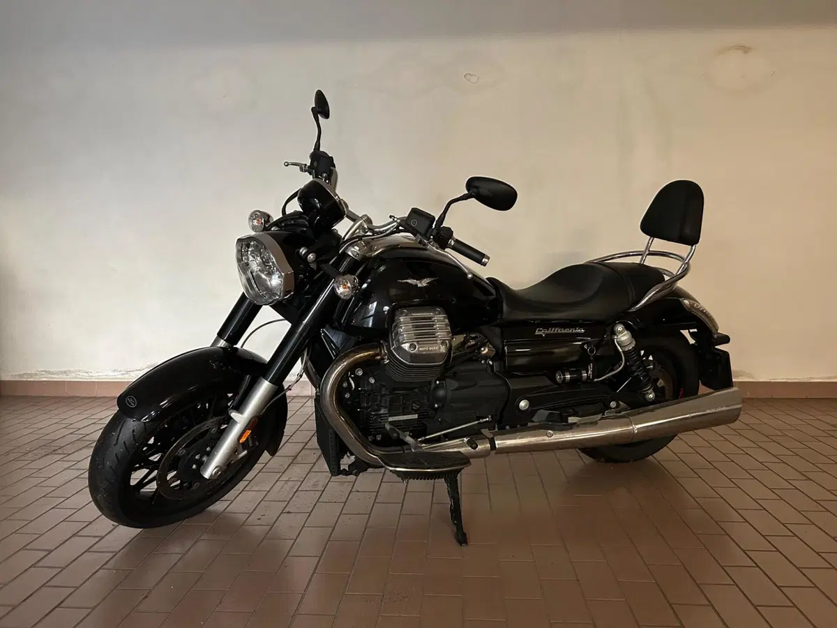 Moto Guzzi California 1400 Custom (2012 - 16) (7)