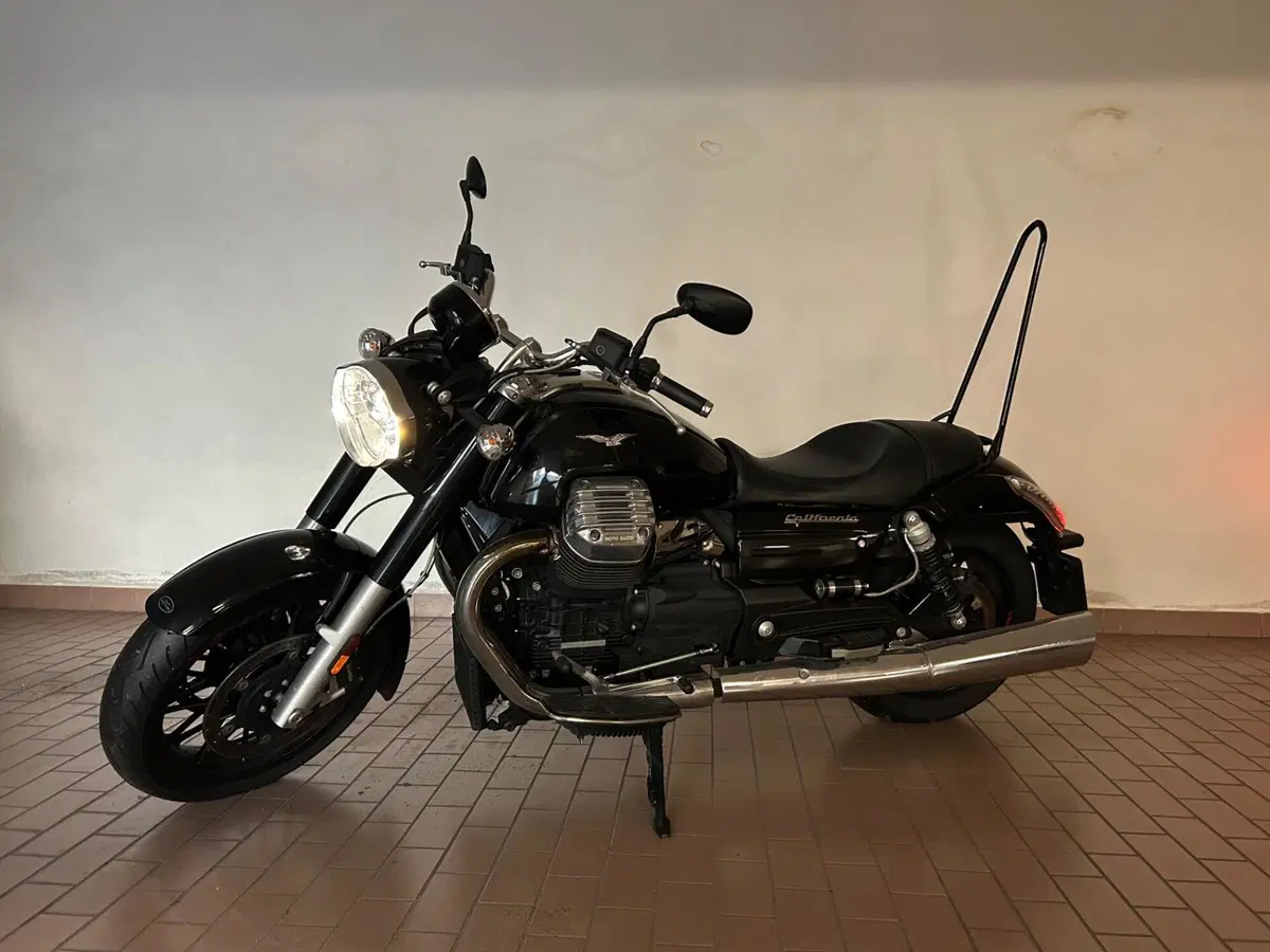 Moto Guzzi California 1400 Custom (2012 - 16) (9)