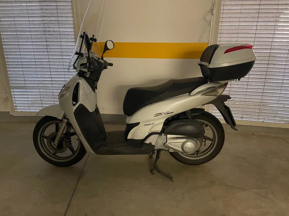 Honda SH 150i (2005 - 08) (3)