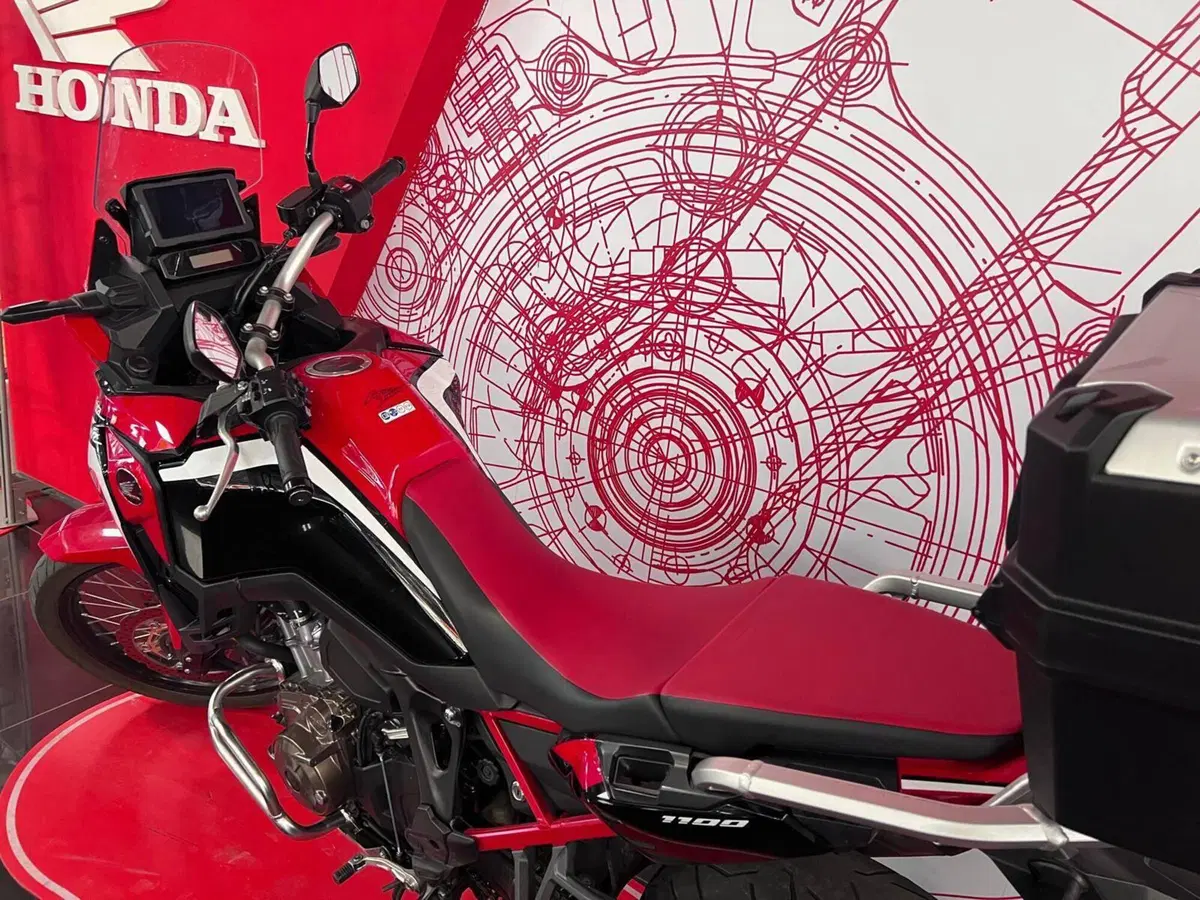 Honda Africa Twin CRF 1100L (2020 - 21) (8)