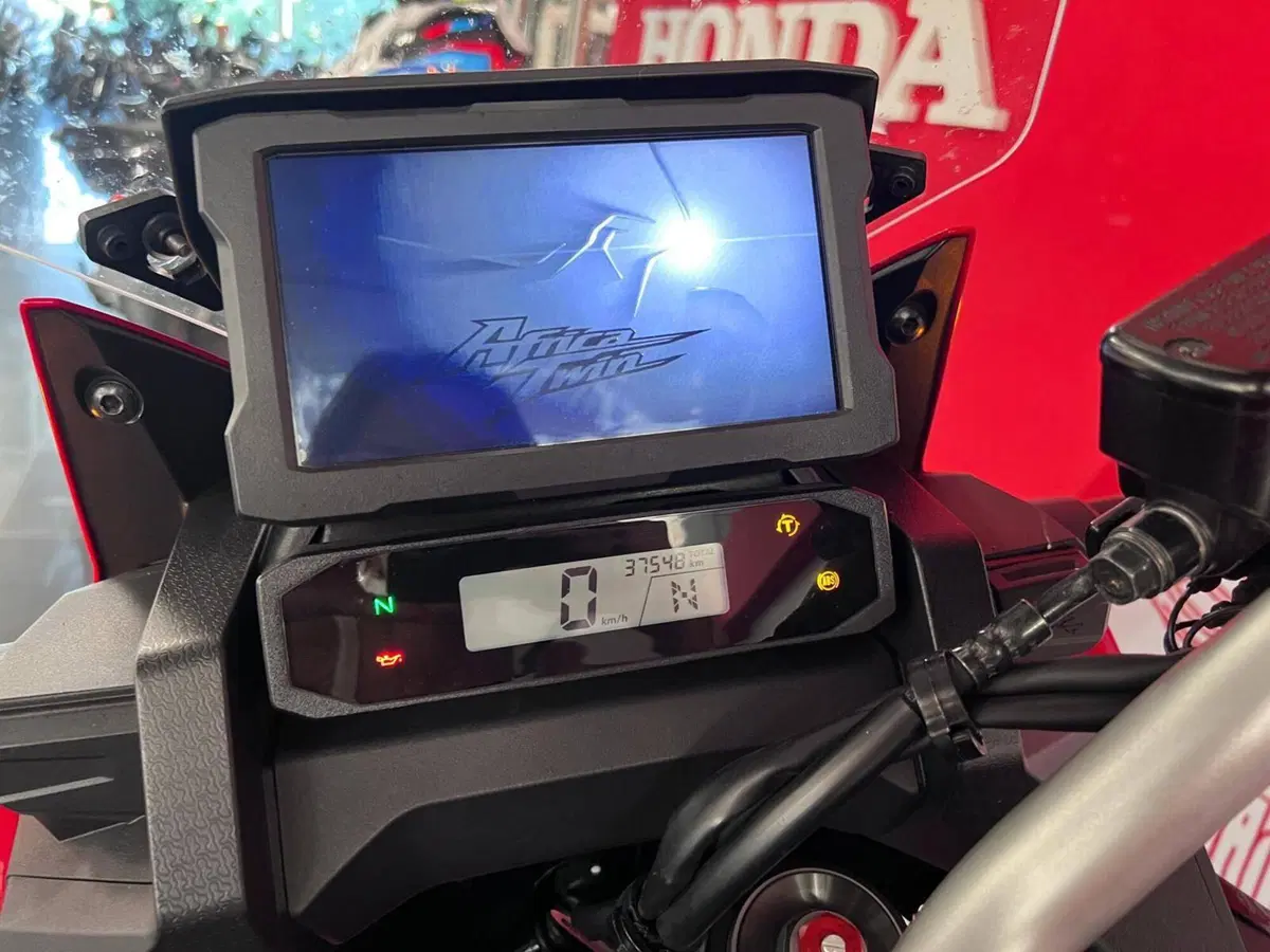Honda Africa Twin CRF 1100L (2020 - 21) (9)