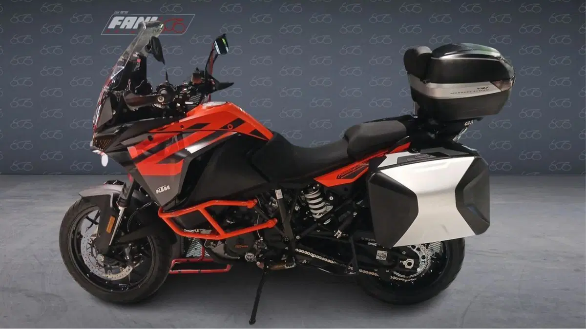 KTM 1290 Super Adventure S (2017 - 20) (2)