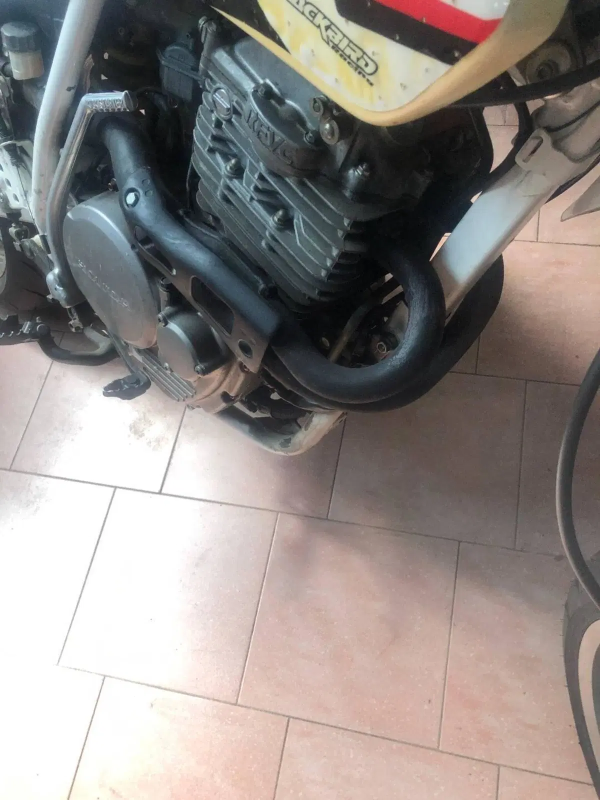 Honda XR 600 (4)