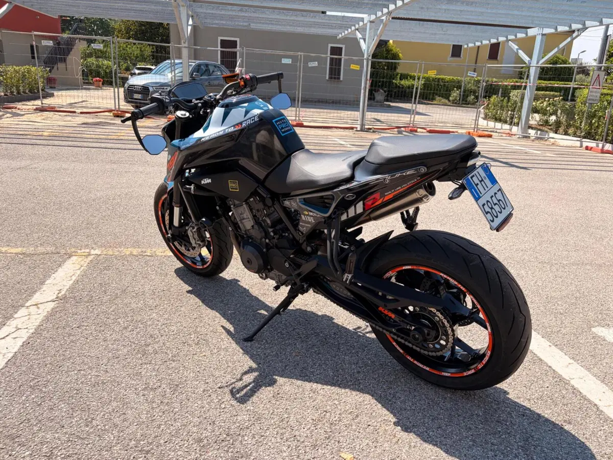 KTM 790 Duke L (2023 - 24) (4)