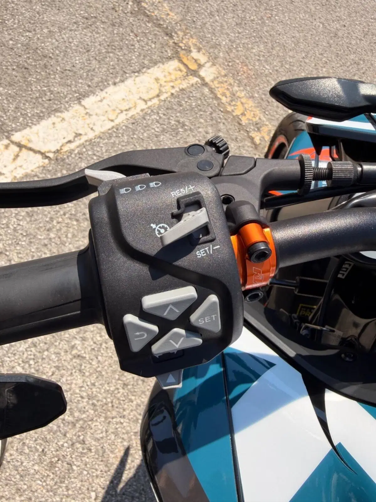 KTM 790 Duke L (2023 - 24) (5)