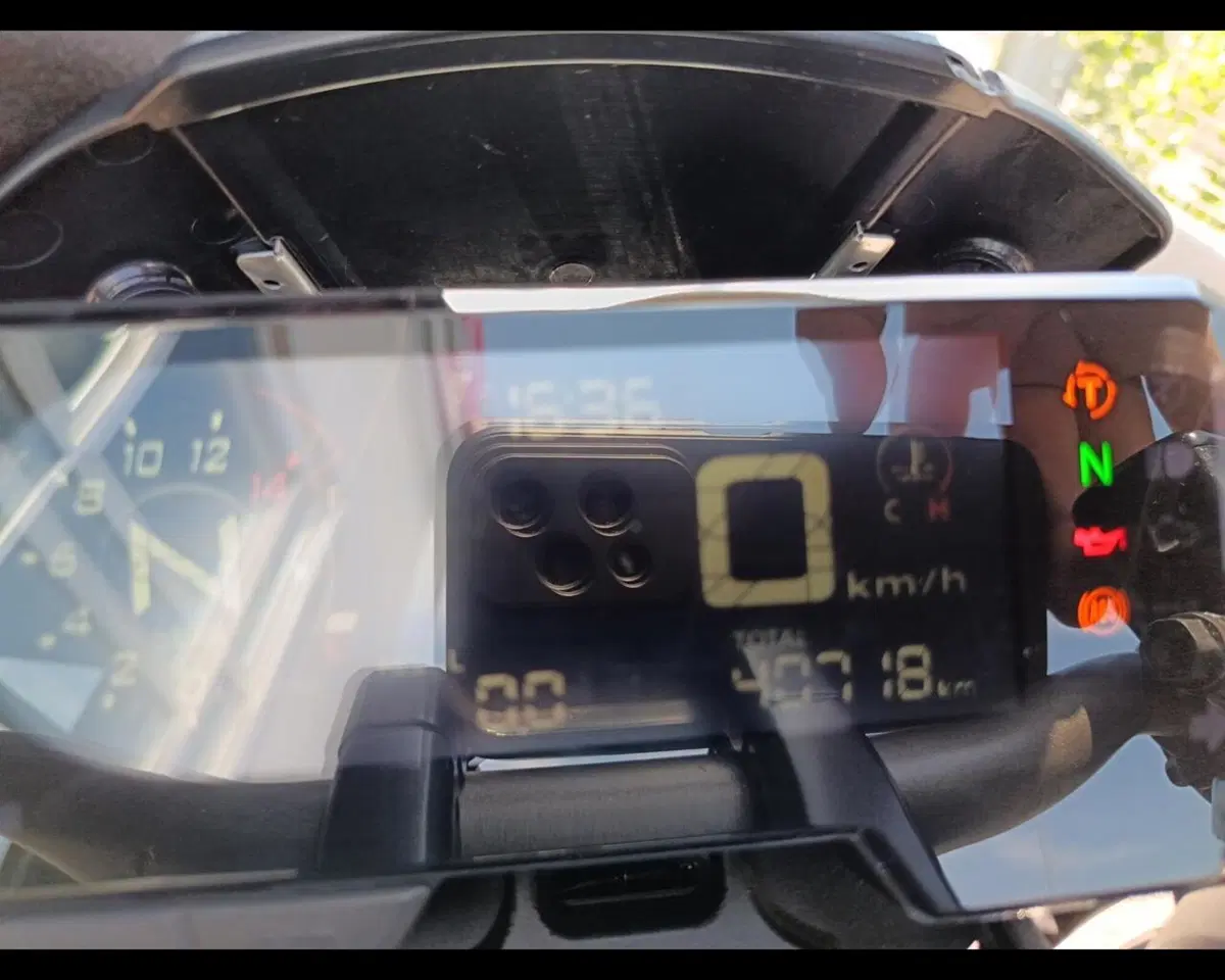 Honda CB 650 R (2021 - 23) (5)