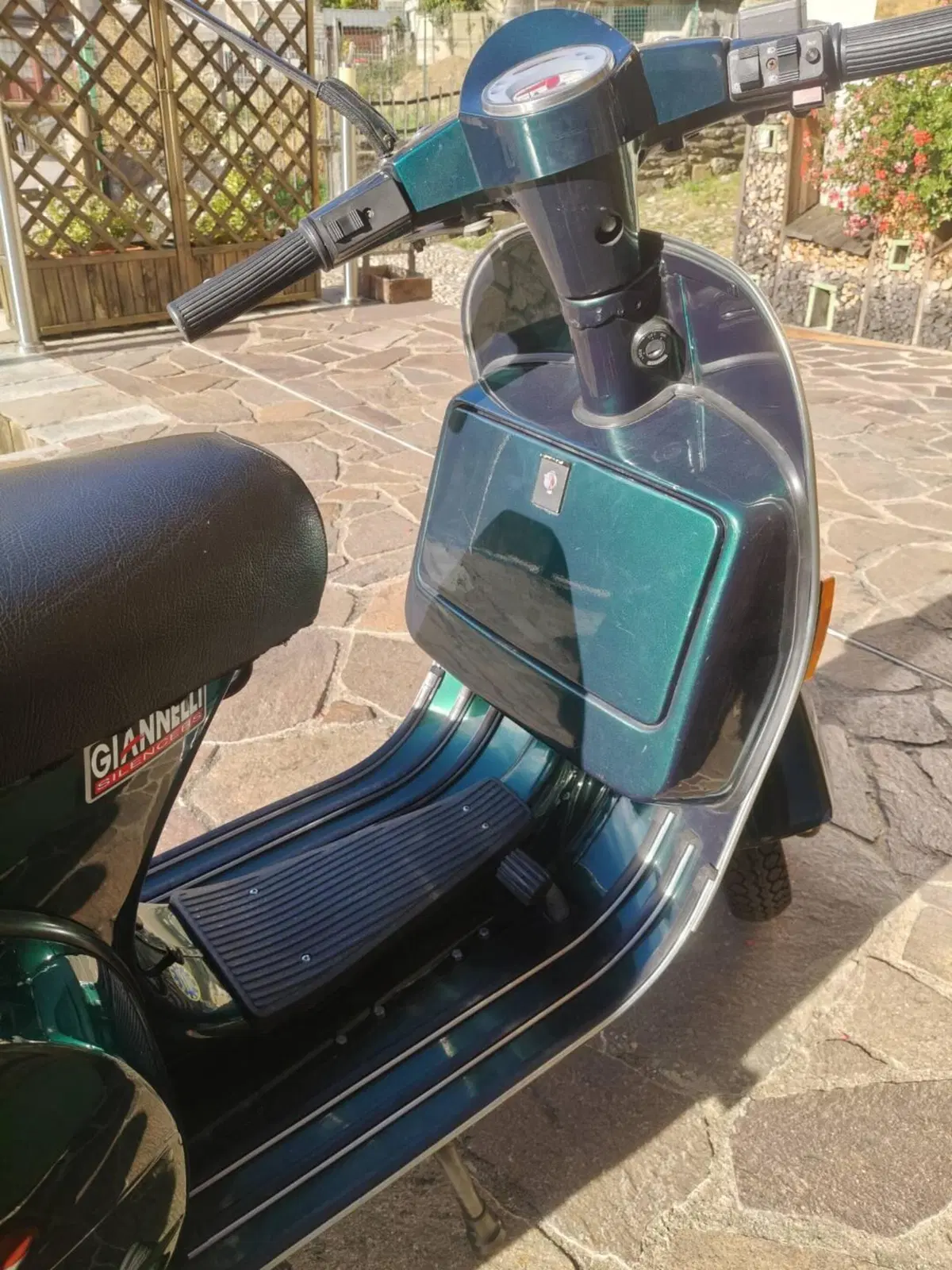 Piaggio Vespa 150 PX (1980 - 00) (4)