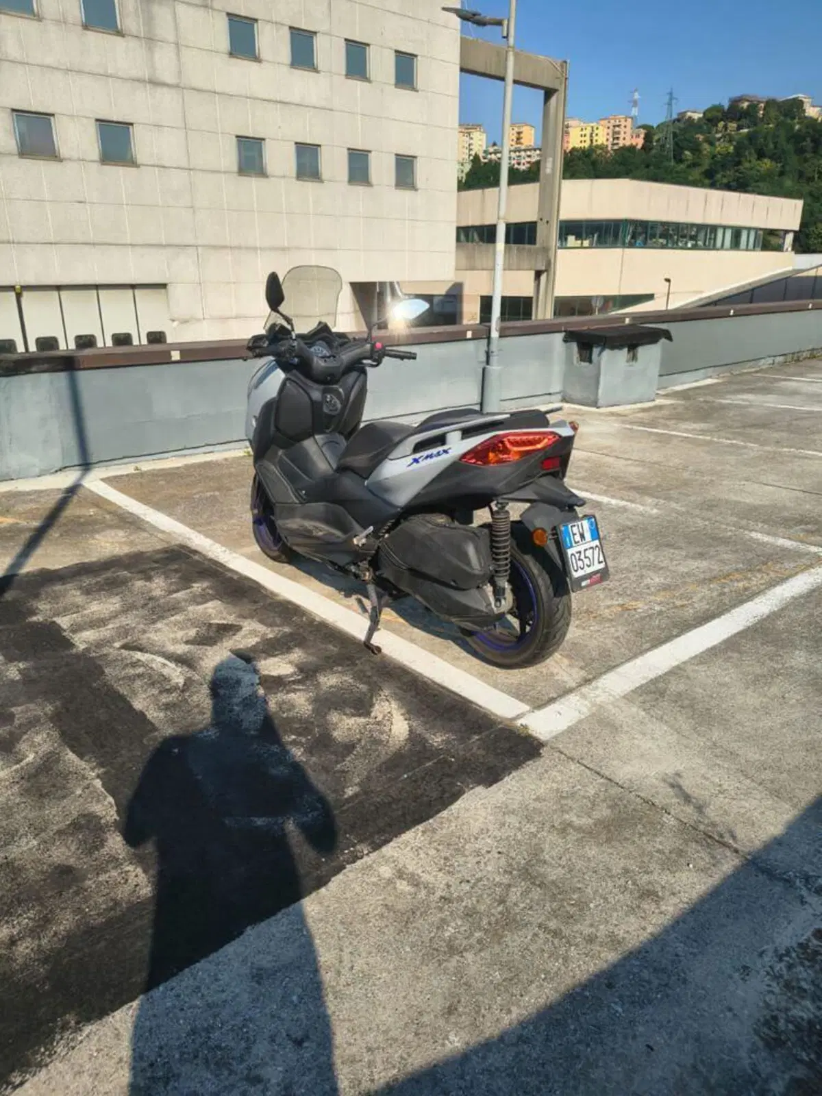 Yamaha X-Max 300 (2021 - 24) (5)