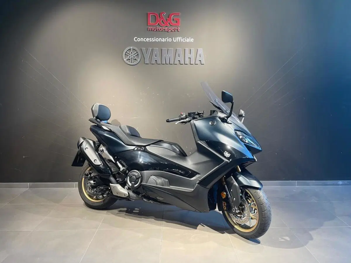 Yamaha T-Max 560 Tech Max (2022 - 24) (2)