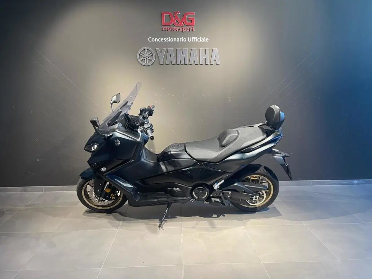 Yamaha T-Max 560 Tech Max (2022 - 24) (4)