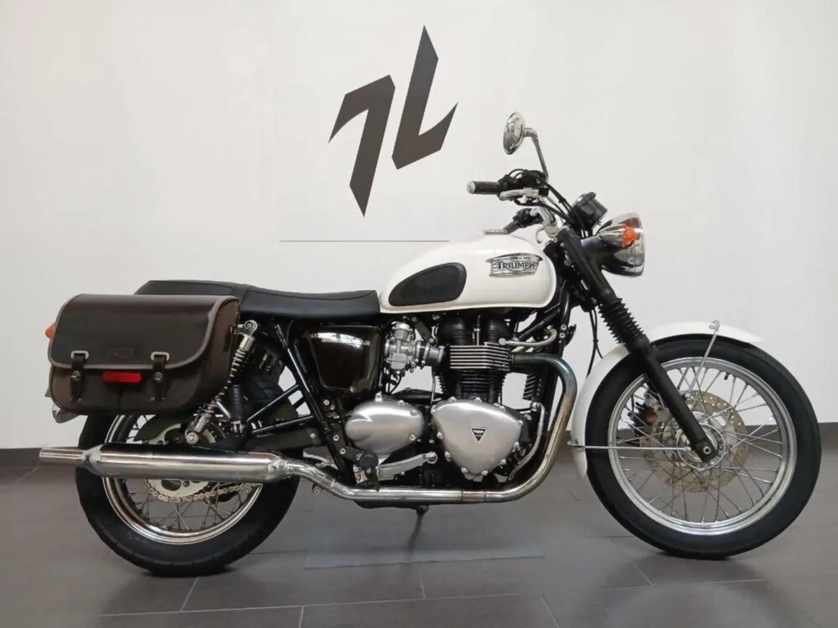 Triumph Bonneville (2007 - 16) (4)