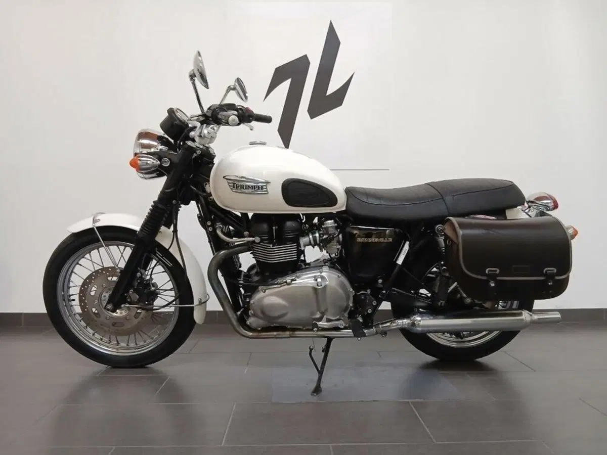 Triumph Bonneville (2007 - 16) (6)
