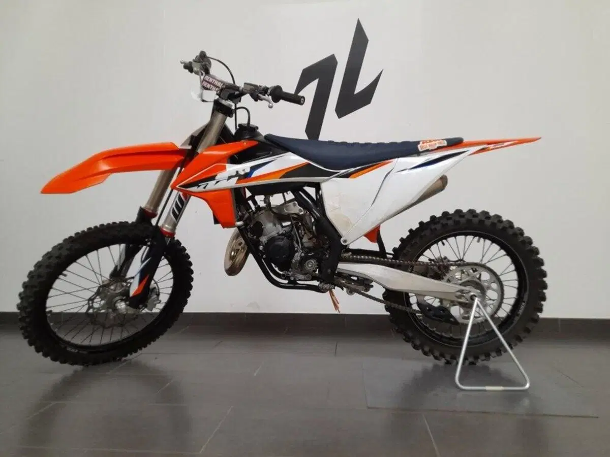 KTM 125 SX (2021)