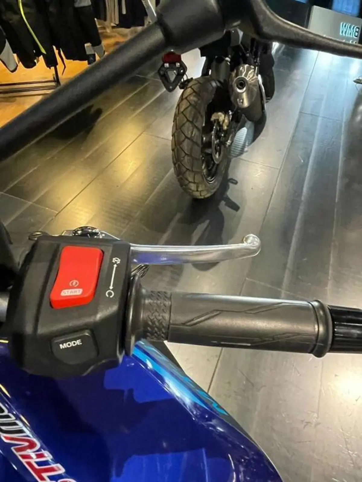 Yamaha MT-07 Pure (2023 - 25) (3)